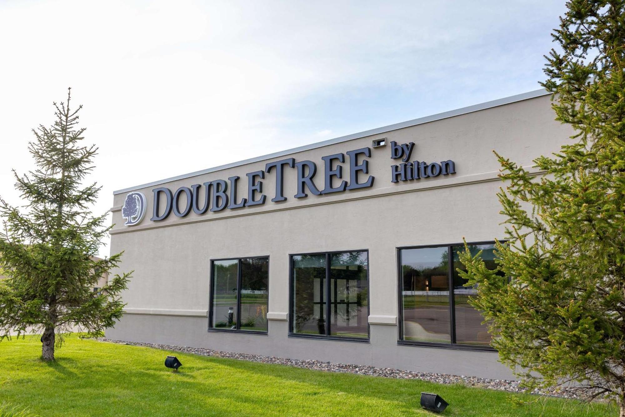 Doubletree By Hilton Austin, Mn Hotel Exterior foto
